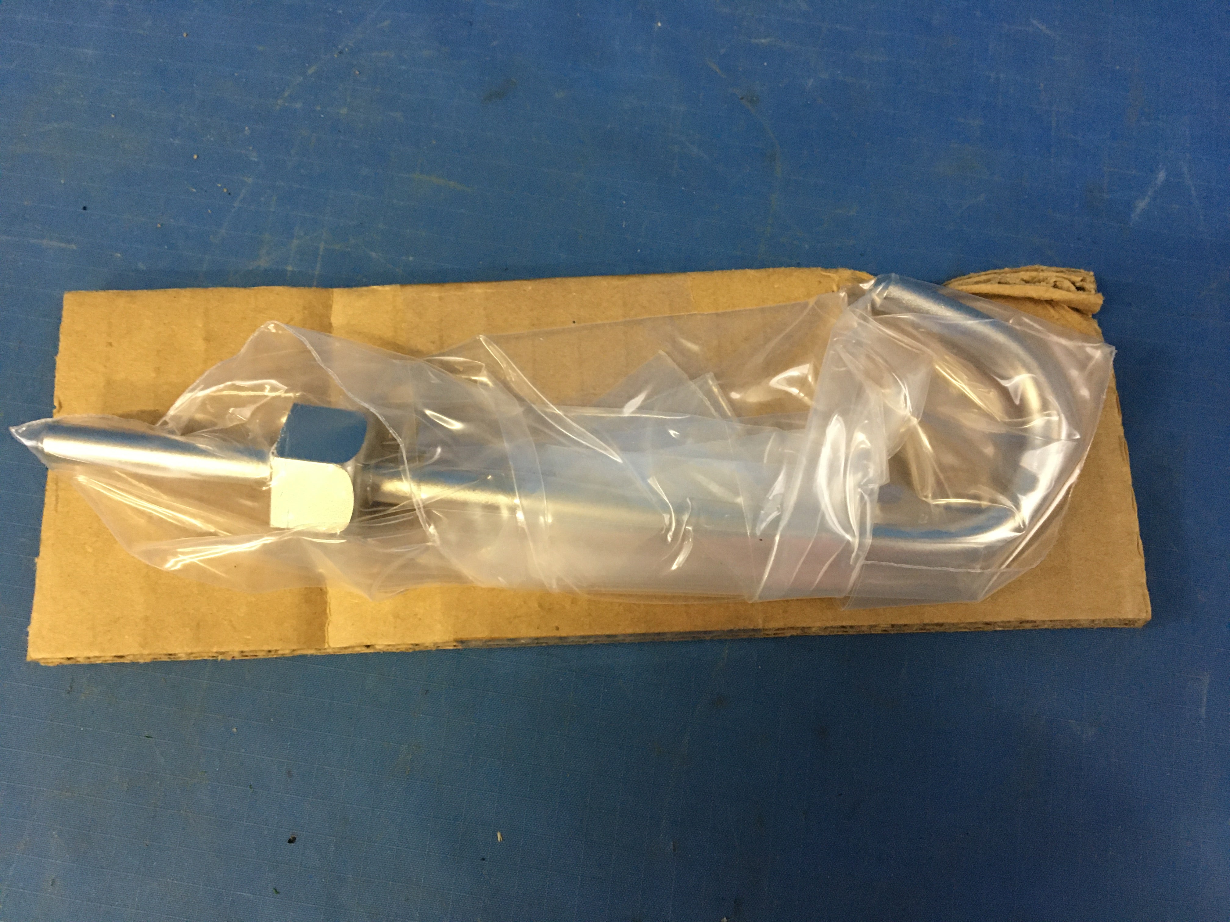 Raytheon 484705-1 Hook Assembly NSN:5975-01-127-1314