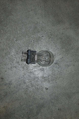Stop tail light NSN:6220-01-408-1747 P/N:ZJS3157