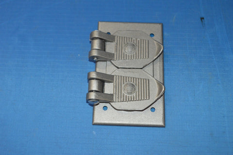 Hubbell HBL5206W0 Electrical Wall Plate, RP-5 NSN:5975-00-879-7234