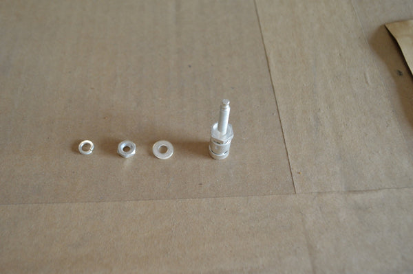 Lot Of 8 High Quality Silver Plated Terminal Binding Post P/N:SM-C-283479 NSN:5940-00-556-7801