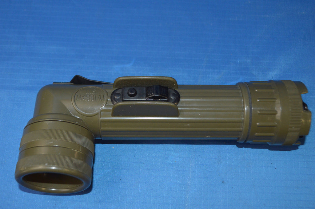 MILITARY FLASHLIGHT