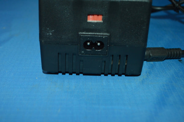 Battery Charger NSN: 6130-01-509-9216 P/N: 250-5100-360 (COMPLETE UNIT)