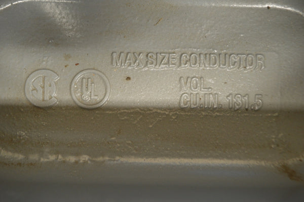 Hubbell Killark LR77 2 1/2"  Form 7 Rigid Iron Conduit Body
