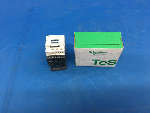 Schneider Electric Magnetic Contactor,P/N:LC1D09B7, 9 Amps, 24V, 50/60Hz