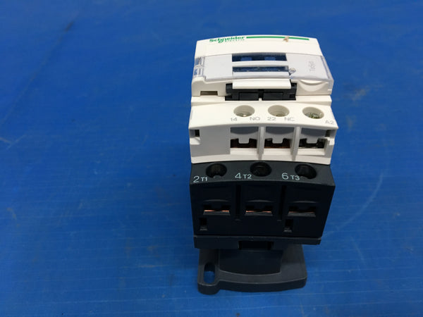 Schneider Electric Magnetic Contactor,P/N:LC1D09B7, 9 Amps, 24V, 50/60Hz