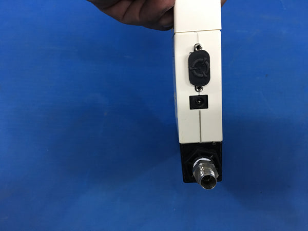 NEW Sierra Mass Top-Trak Flow Meter w/ Display 822-13-0V1-PV1-V1
