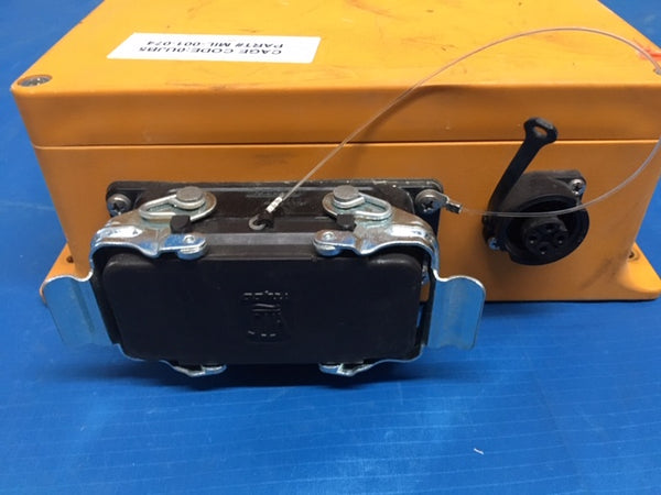 Hetronic CS458RXN Receiver Distribution Box NSN 6110-01-565-4602