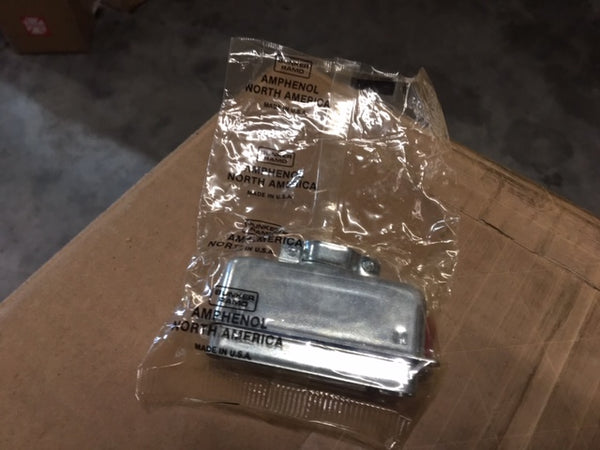 Amphenol Connector P/N:57-30500-3 NSN:5935-00-261-6524