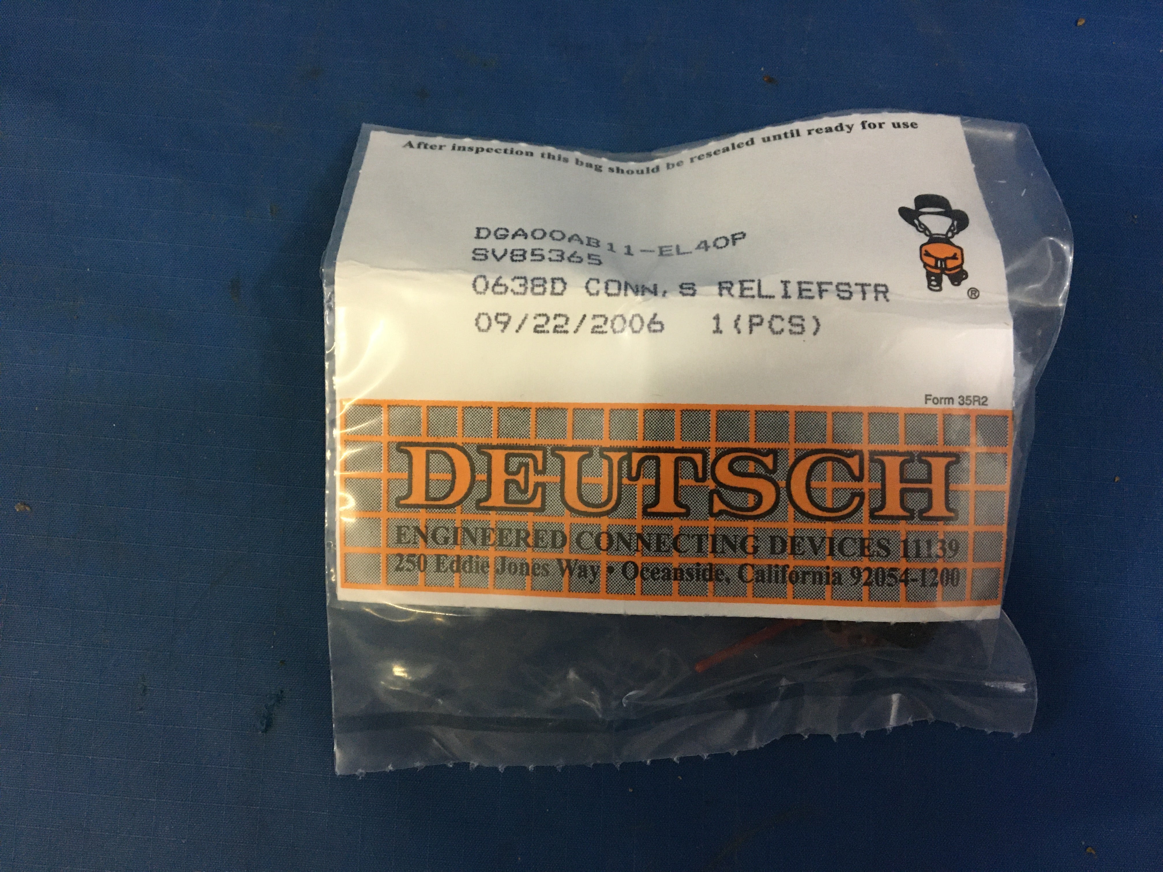 Deutsch DGA00AB11-EL40P Electrical Connector Cable Clamp NSN:5935-01-380-3114