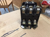 NEW Allen-Bradley Contactor Series B Model: 500L-A0J93 NSN: 6110-01-441-5660