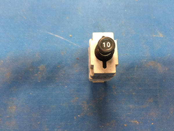 Mechanical Products 700-001-10, 10Amp Circuit Breaker NSN:5925-00-686-3297 Model:MS25244-10