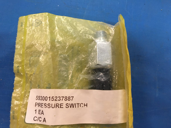 Caterpillar 2374894 Heavy Duty Oil Pressure Switch For Loader, Backhoe 420D-IT NSN:5930-01-523-7887 Model:237-4894