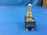 Honeywell 212TS11-2 On/Off Toggle Switch,SPST,9A 220V NSN:5930-00-578-9314 Model:739114