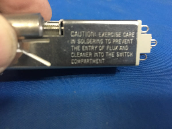 Eaton Push Switch NSN:5930-01-229-6389 P/N:1279-027