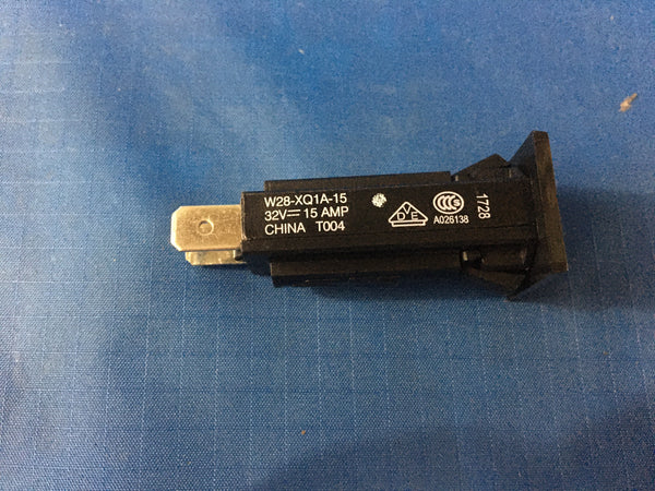 Tyco Circuit Breaker, 15 AMP Push Thru, Model:W28XQ1A-15 NSN:5925-01-258-2129